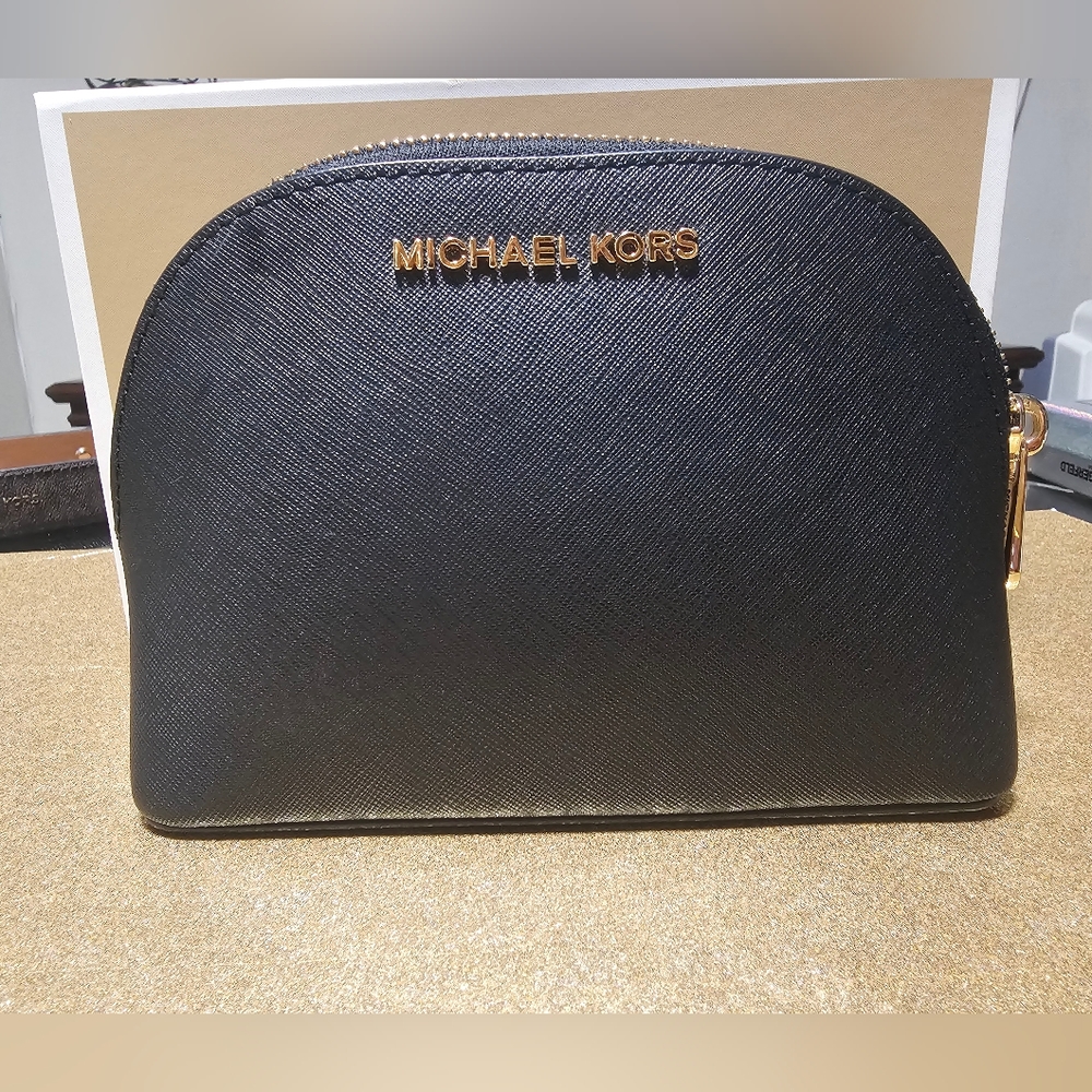 MICHAEL Michael Kors Jet Set Travel